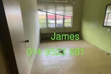 1st Floor Kota Laksamana Hot Area near Melaka Raya