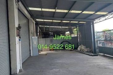 1.5 Storey Warehouse Fully Covered Malim Jaya near Merdeka Permai Bachang