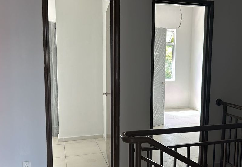 JALAN BUKIT KATIL - DUYONG