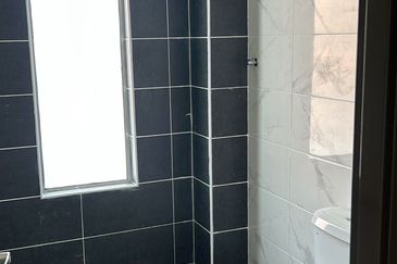 JALAN BUKIT KATIL - DUYONG