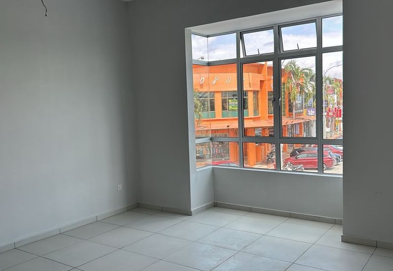 JALAN BUKIT KATIL - DUYONG