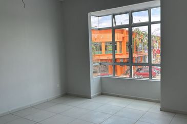 JALAN BUKIT KATIL - DUYONG