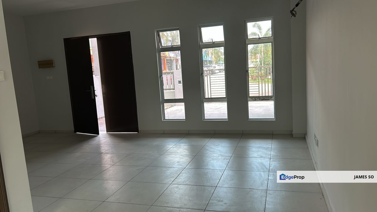 MCL FREEHOLD 2 Storey Endlot Duyong near Molek, Melaka, Melaka Tengah