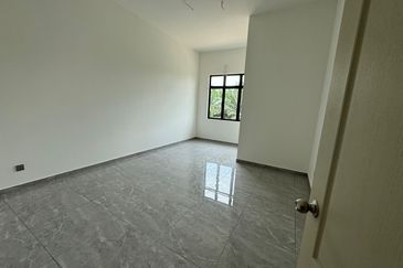 Bandar Botani Parkland