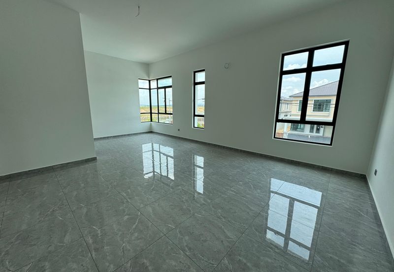 Bandar Botani Parkland