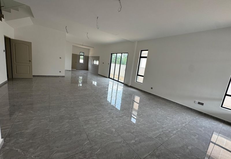 Bandar Botani Parkland