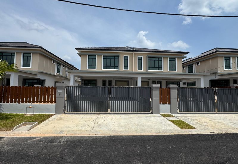 Bandar Botani Parkland