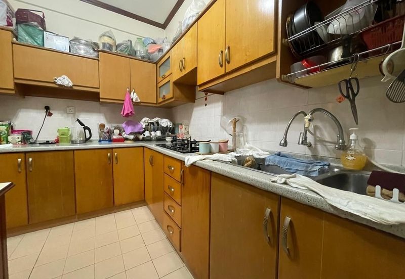 8th Avenue Condominium