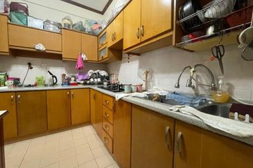 8th Avenue Condominium