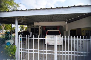 Taman Batu Berendam Putra