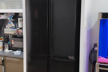 PANGSAPURI GOLDEN SHOWER(KONDOMINIUM RUBY)