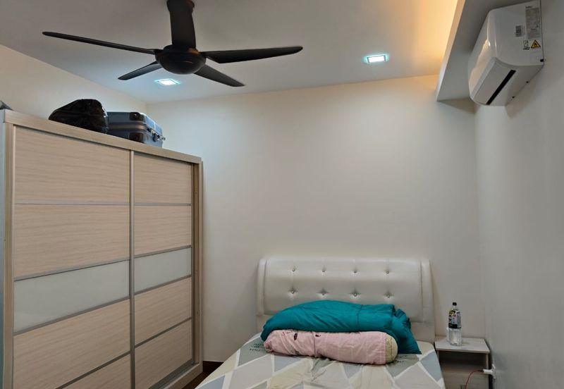 PANGSAPURI GOLDEN SHOWER(KONDOMINIUM RUBY)