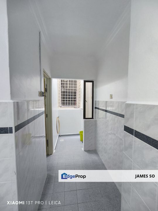 FREEHOLD 1058sqft 3B2B Straits Court Ujong Pasir Melaka, Melaka, Ujong Pasir