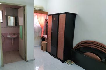 Taman Muzaffar Heights