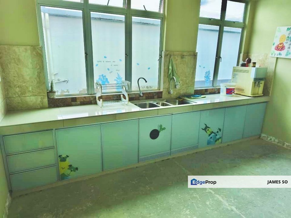 1st Floor Renovated Office Taman Merdeka near Malim Bachang Batu Berendam Gangsa, Melaka, Batu Berendam