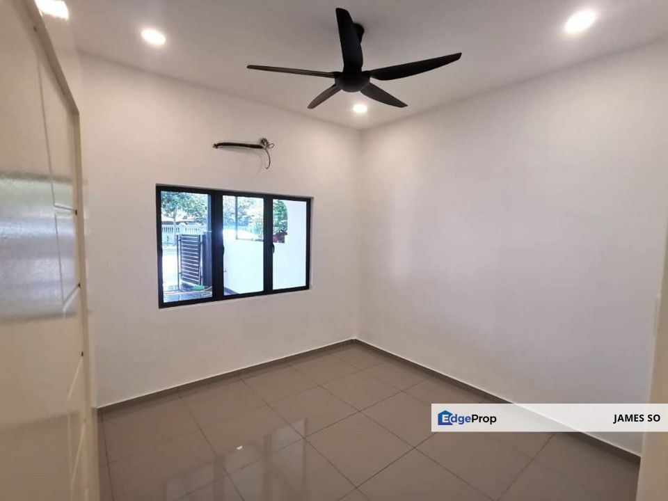 FREEHOLD 22x70 Renovated Bukit Beruang Taman Kerjasama near Bukit Baru Batu Berendam, Melaka, Melaka Tengah