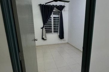 TAMAN MERLIMAU PERMAI