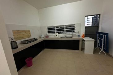 TAMAN MERLIMAU PERMAI