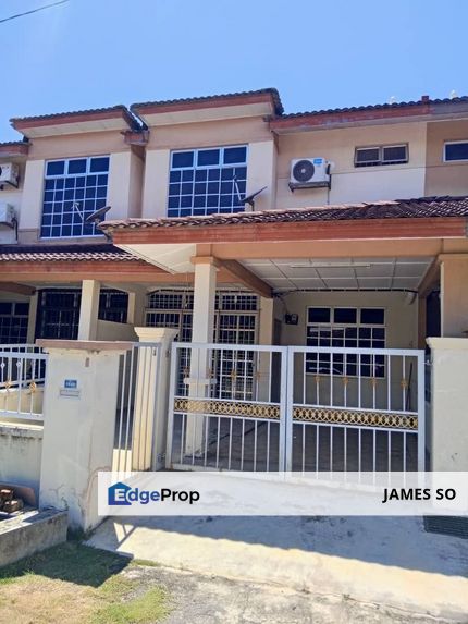 2 Storey Terrace Taman Merdeka near Angkasanuri Batu Berendam Malim Bachang, Melaka, Batu Berendam