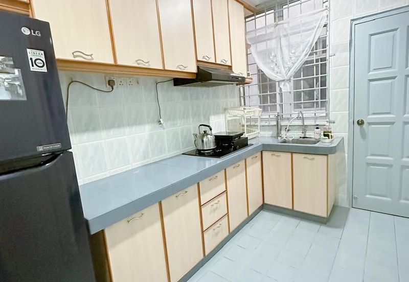 PANGSAPURI PUTERI KESIDANG