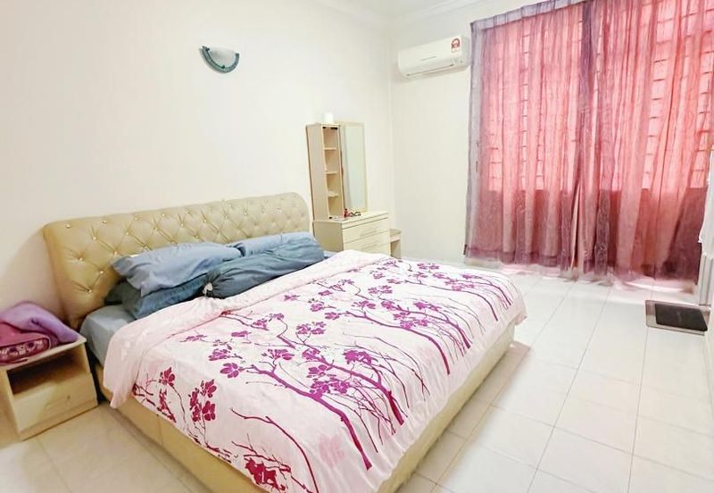 PANGSAPURI PUTERI KESIDANG