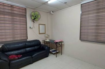 Pusat Perniagaan Gangsa