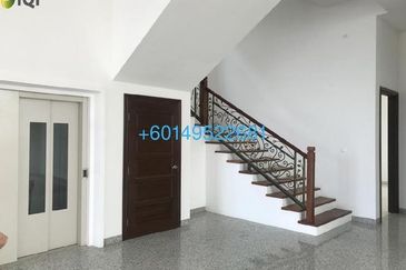 Straits Courtyard Residences