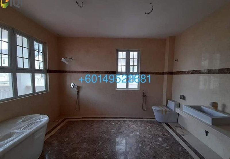 Straits Courtyard Residences