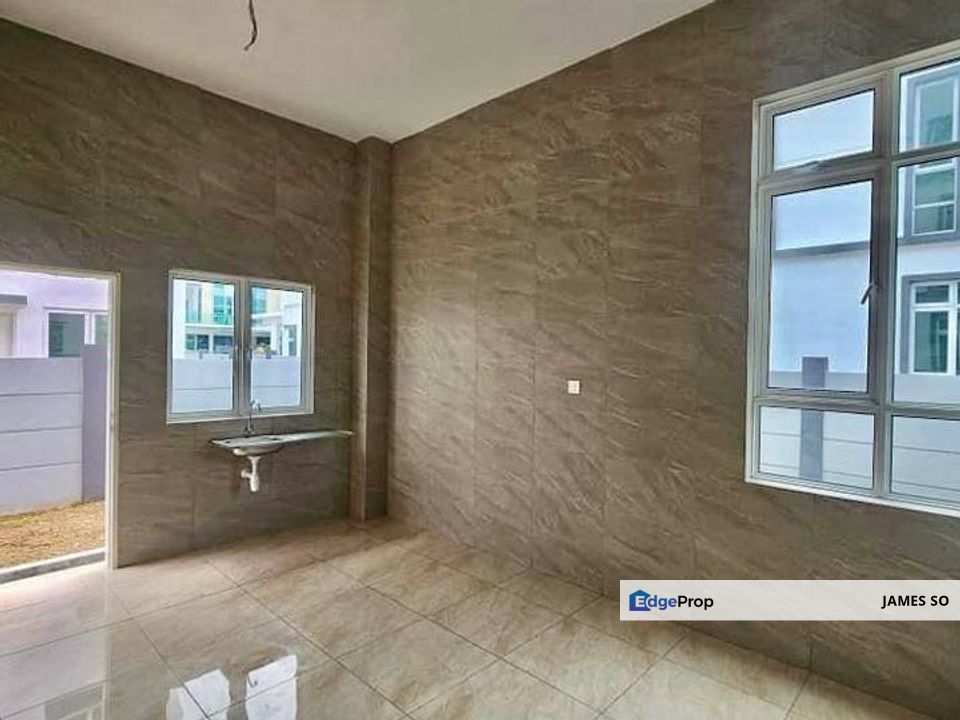 Phase3 3-Storey Semi D Taman Klebang Utama near Limbongan Kota Laksamana Pulau Gadong, Melaka, Klebang