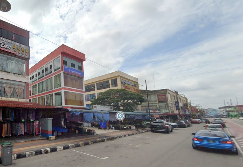 CORNER 4 Storey Payamas Tangkak 4231sqft near Muar