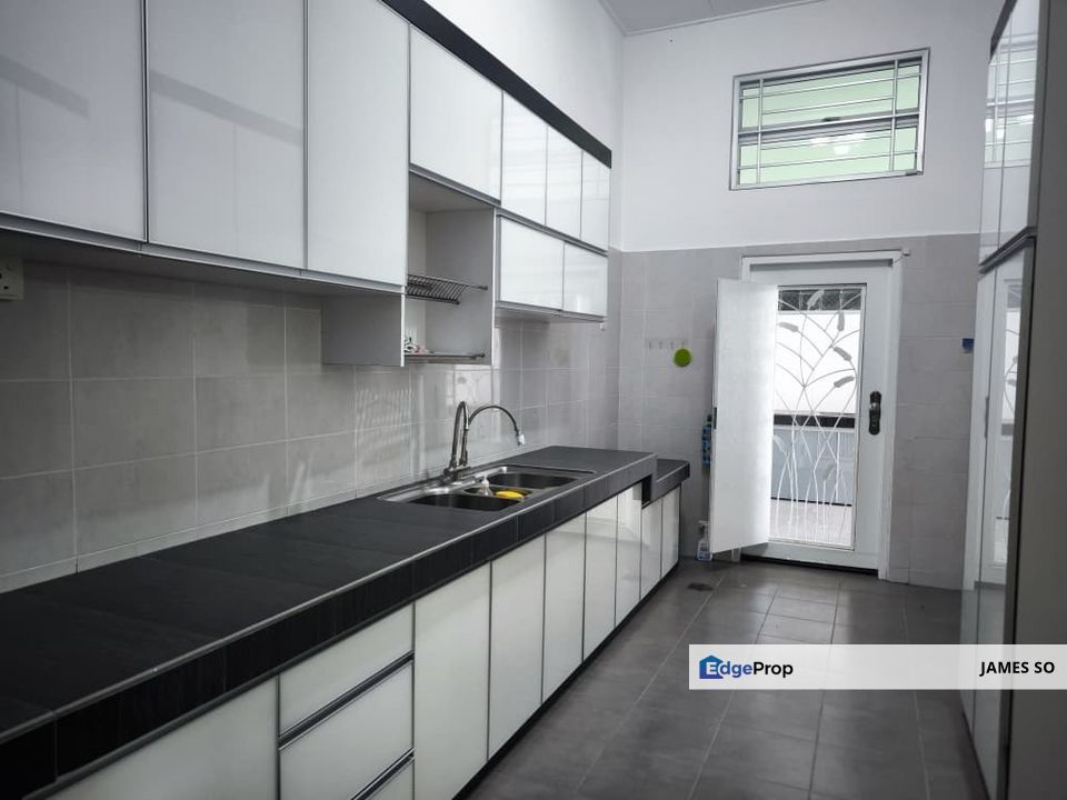 Krubong Jaya RENOVATED Semi D Cluster near Cheng Taman Merdeka Melaka, Melaka, Krubong