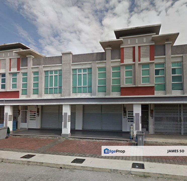 WHOLE Building Taman Merdeka Permai near Malim Batu Berendam Bachang, Melaka, Batu Berendam