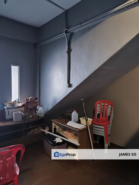 WHOLE Building Taman Merdeka Permai near Malim Batu Berendam Bachang, Melaka, Batu Berendam