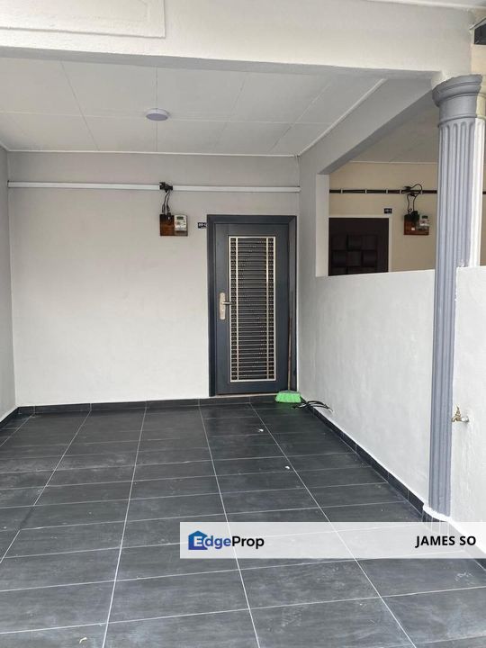 FREEHOLD Taman Bukit Cheng RENOVATED near Malim Pulau Gadong, Melaka, Cheng