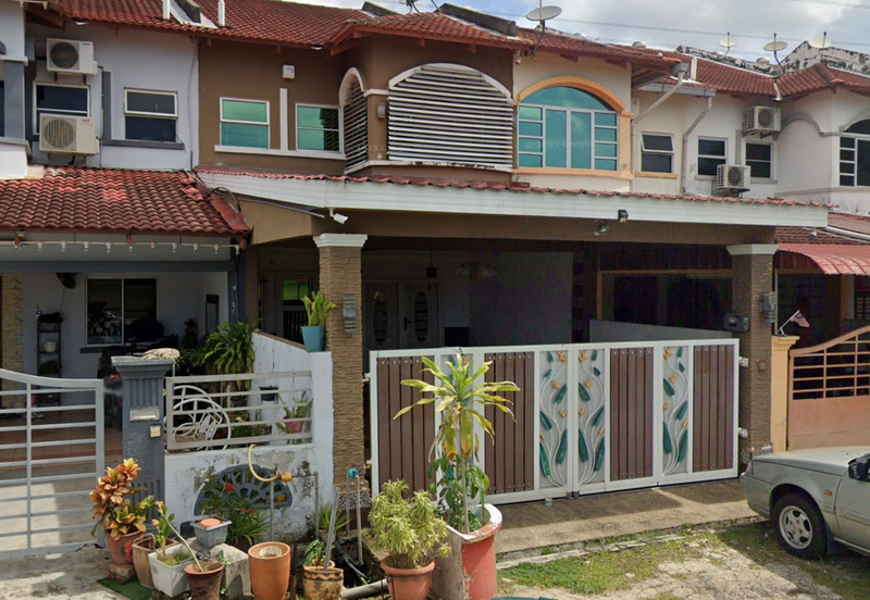 Crystal Bay, Alai Perdana