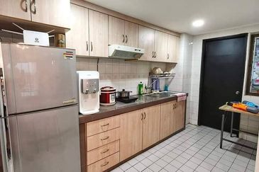 KONDOMINIUM SELAT HORIZON