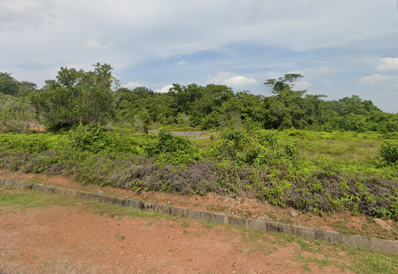 Jalan Pusat Perniagaan Rembia 16