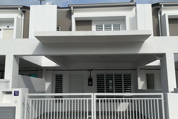 TIARA SENDAYAN (PRESINT 6)