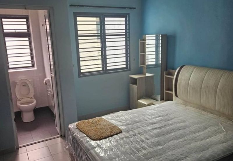 Taman Muzaffar Heights