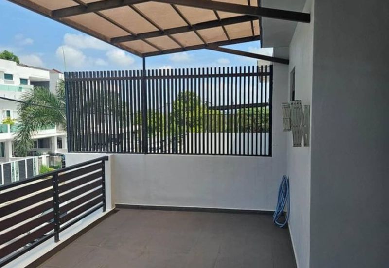 Taman Muzaffar Heights