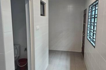 Taman Muzaffar Heights