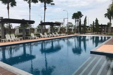 Straits Courtyard Residences Kota Laksamana near Kayangan Klebang