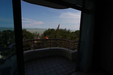 Ocean Palms Condominium