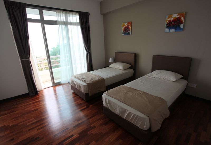 Ocean Palms Condominium