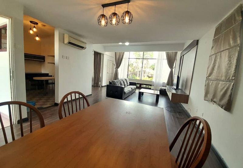 Golden Coast Condominium