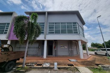 Pusat Perniagaan Gangsa