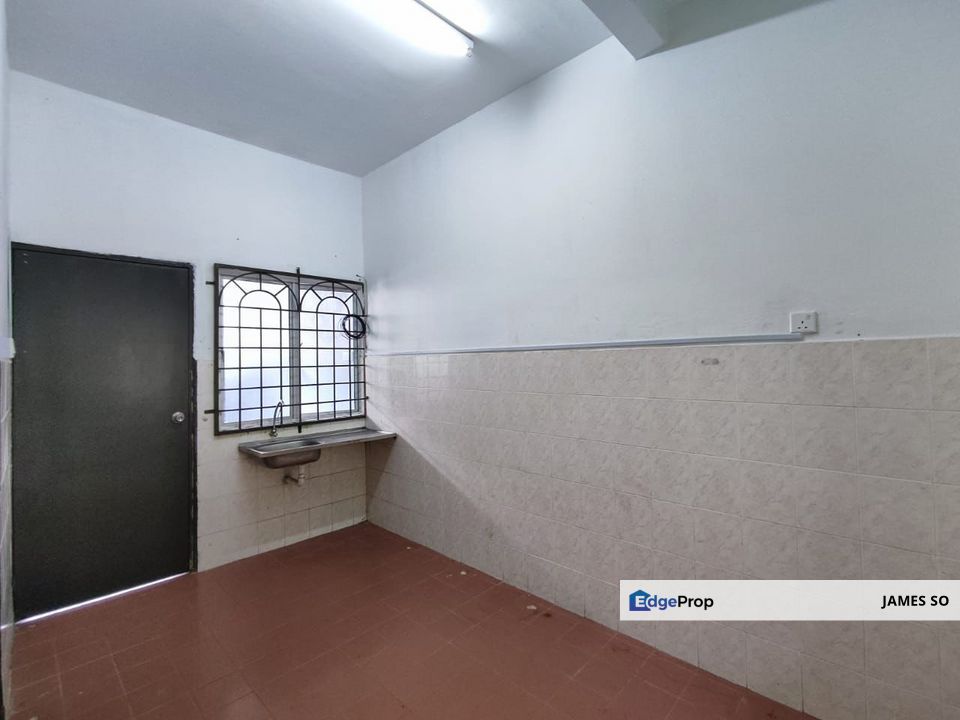 2 Storey Terrace Tasik Utama Ayer Keroh , Melaka, Ayer Keroh