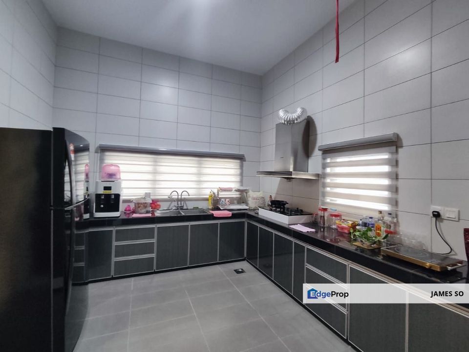 Cheapest FREEHOLD Renovated Bungalow Samarinda One Krubong near Cheng, Melaka, Krubong