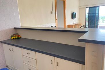 KONDOMINIUM SELAT HORIZON