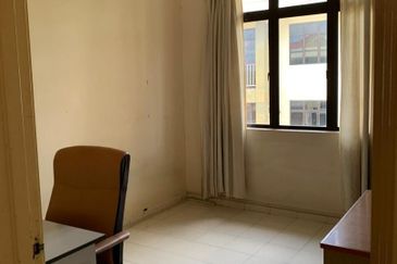 Bukit Beruang Utama Apartment